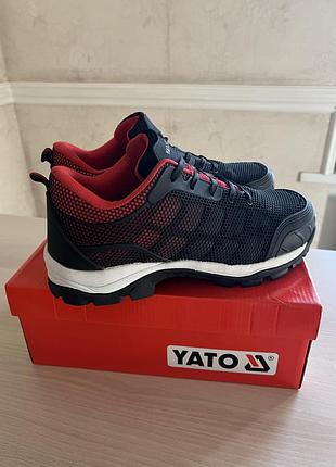 Робочие ботинки yato , указан размер 44(по факту стелька 28см, на нн широкую ногу,ширина стельки с самом широком месте 10см) состояние новых.