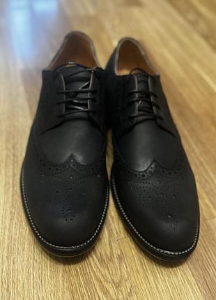 Нові чоловічі туфлі оксфорди