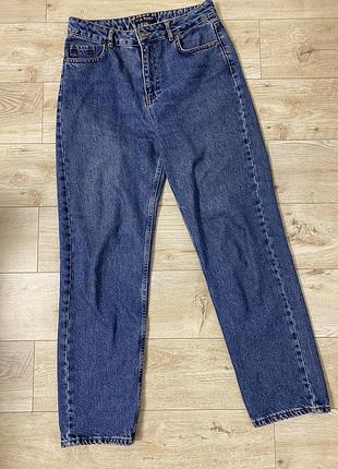 Жіночі джинси