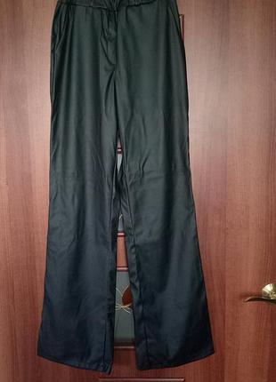 Шикарные женские брюки палаццо под кожу новые