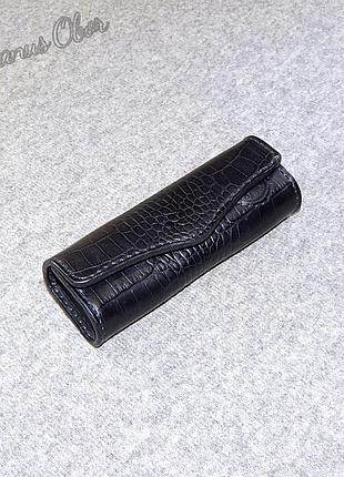 Кожаный футляр для очков