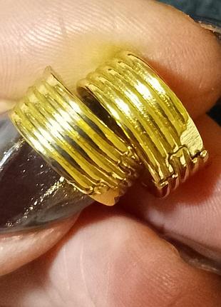 Сережки біжутерія