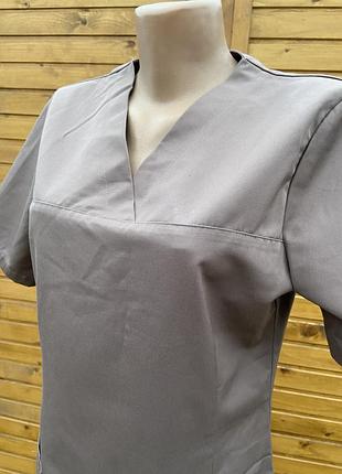 Медична коричнева кофта 4