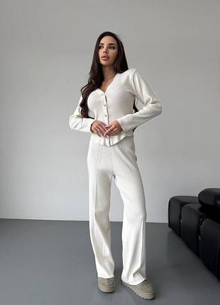 Женский трикотажный костюм-двойка