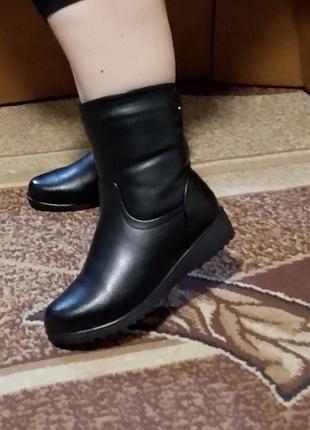 Зимние сапоги, в идеальном состоянии