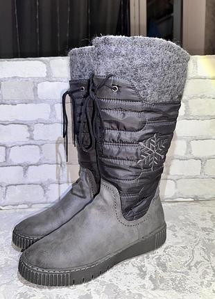 Жіночі високі термо-чоботи tamaris