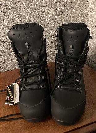 Оригінальні haix commander gtx