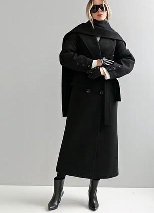 Пальто женское длинное зимнее элегантное дизайнерское, с шарфом,  черное