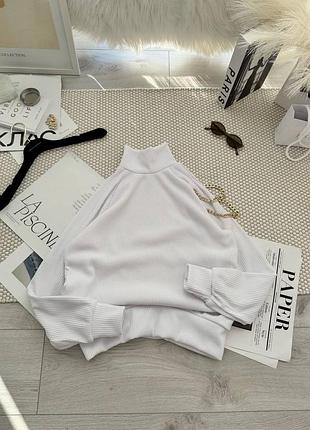 Светр з ланцюжками