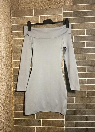 Облягаюча сукня жіноча з відкритими плечима, классична, плаття розмір s
