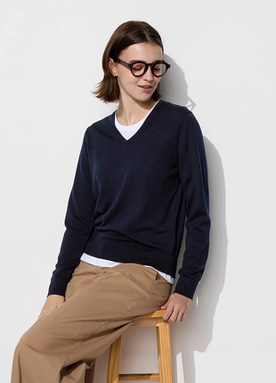 Uniqlo светр з 100% вовни мериноса вільного крою