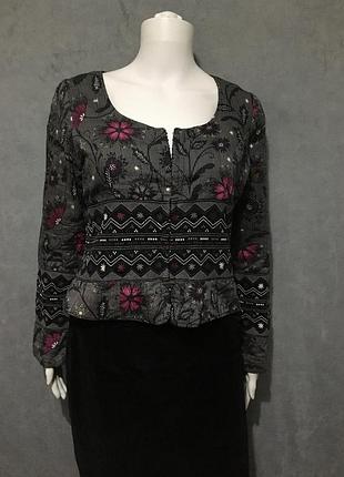 Красивий жакет gudrun sjoden