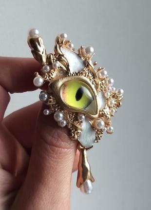 Сюрреалистичная брошь глаз в стиле скиапарелли, schiaparelli, визаж