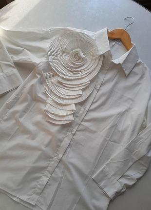 Женская рубашка two carats с акцентом на цветок