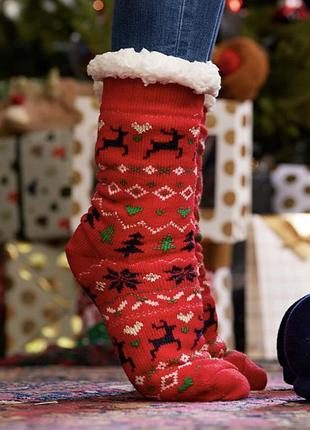 Новогодние носки для дома теплые красные с оленями