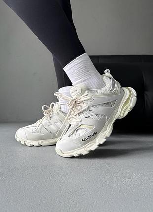 Кроссовки в стиле balenciaga