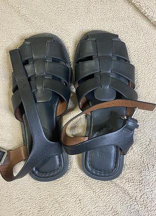 Сандалі дитячі zara