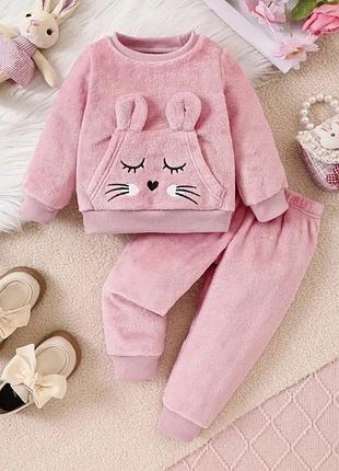 Костюм на дівчинку 2-3 роки , махра