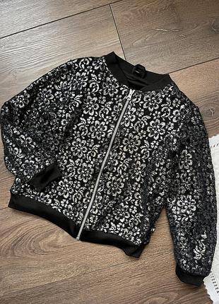 Чорна сіра кофта на замочку бомбер для дівчинки 116 122 см 6 7 років святковий з мереживом сірий срібний блискучий з люрексом святковий
