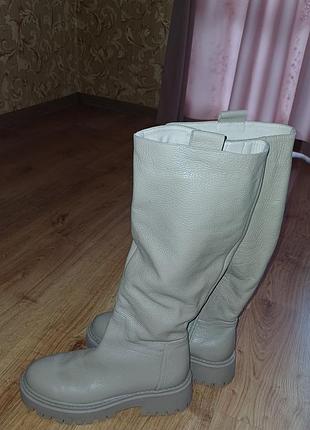 Зимние кожаные сапоги