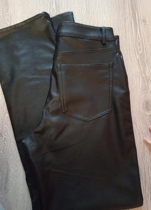 Брюки из эко кожи