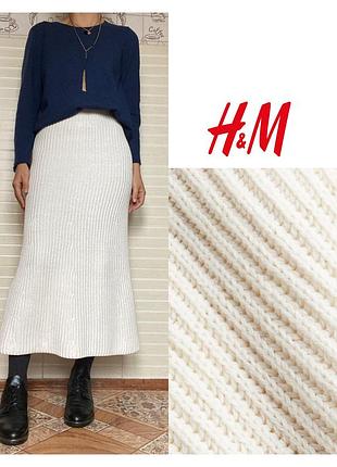 Трикотажная юбка в рубчик