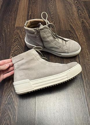 Шкіряні черевики напівчоботи gabor