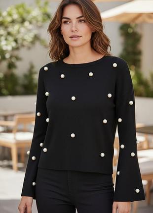 Элегантный черный свитер olko с россыпью декоративных жемчужин (размер m)