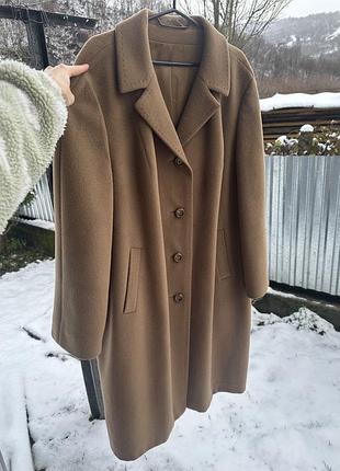 Кашемірове вінтажне бежеве пальто