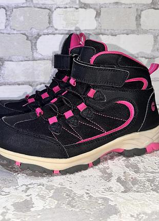 Утеплені черевики для дівчинки  lefties