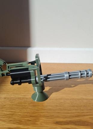 Minigun          . 4