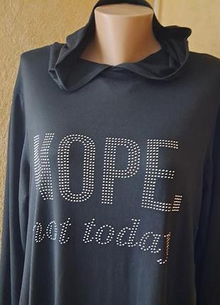 Платье с капюшоном 2