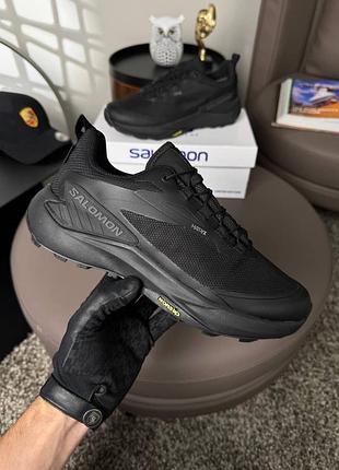 Salomon genesis gtx all black 9