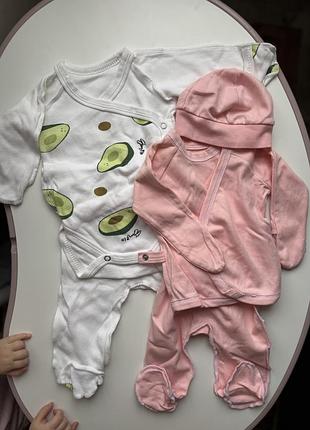 Костюми для новонародженої дівчинки