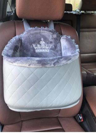 Автокрісло для собак та кішок