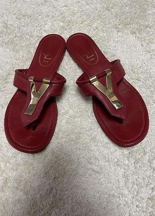 Жіночі босоніжки, 37