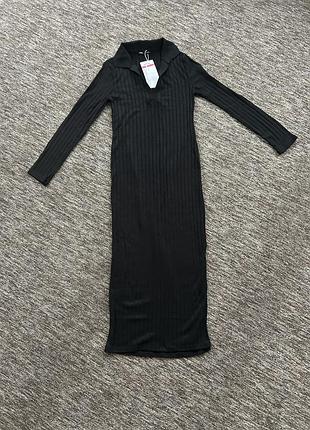 Вʼязана сукня