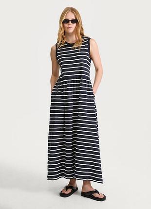 Платье майка в полоску с карманами