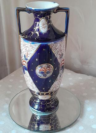 Фарфоровая ваза в японском стиле