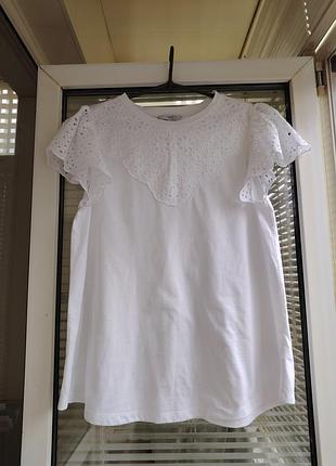 Красивая футболка