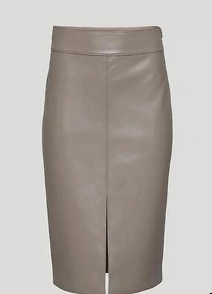 Спідниця жіноча пряма  міді кольору капучино з екошкіри на замші