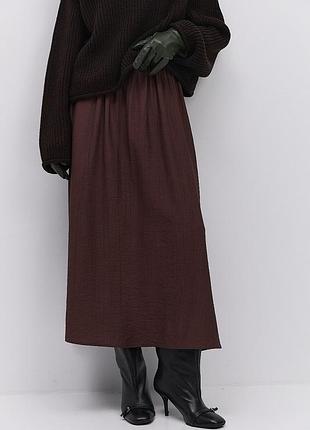 Шоколадная юбка из жатого штапеля