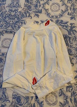 Білий лонгслів nike