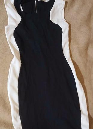 Платье короткое, размер l