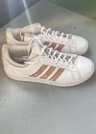 Кросівки adidas оригінали 2