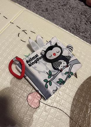 Дитяча розвиваюча контрастна книжка- шуршалка 🤍книжка для малюка