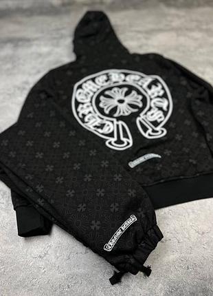 Брендовий костюм