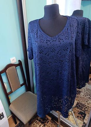 Футболка 🥰🥰🥰