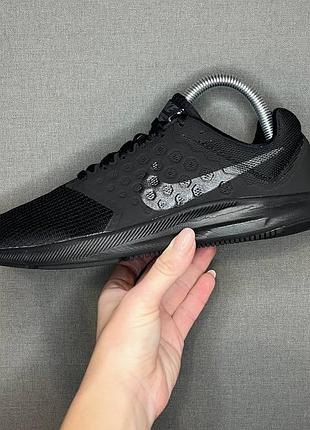 Кроссовки nike 37,5 р