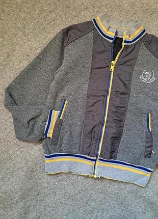 Кофта на замке 6-7 лет 2